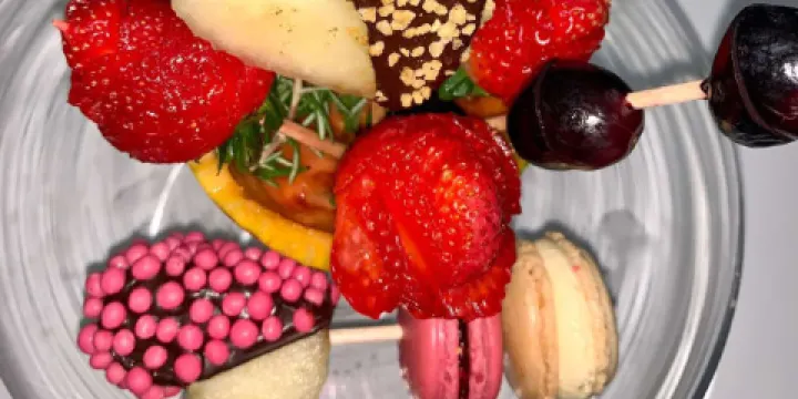 1556 Restaurante & Bar