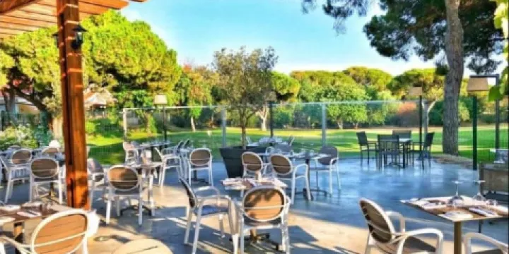 Wine Bistro & Tapas restaurent