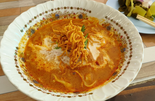 Khao Soi Khun Yai