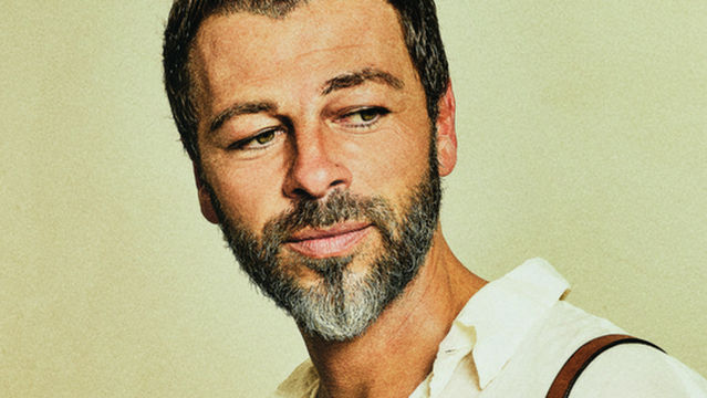 Christophe Mae Concert