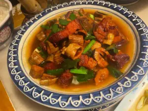 GRANDMA'S FAMILY FOOD