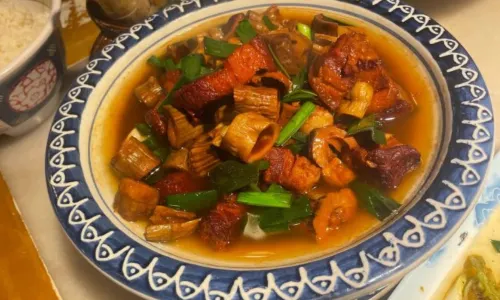 GRANDMA'S FAMILY FOOD