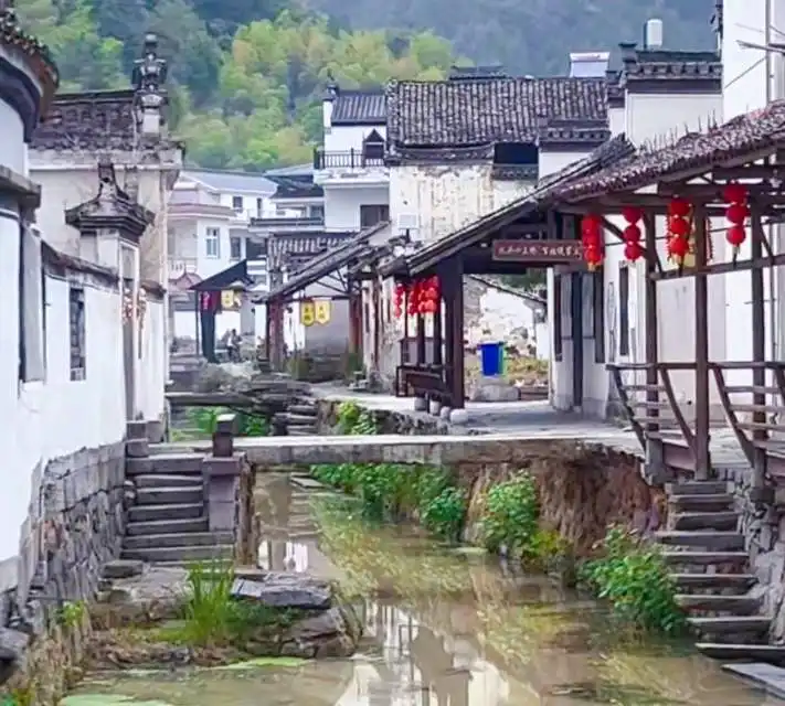 Hotels near Zhuwangcun
