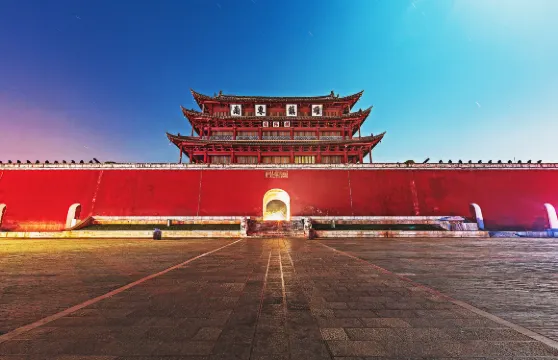 雲南建水古城旅遊導遊講解服務【中文/英語需提前3天預約/昆明多景點/持證專業導遊】