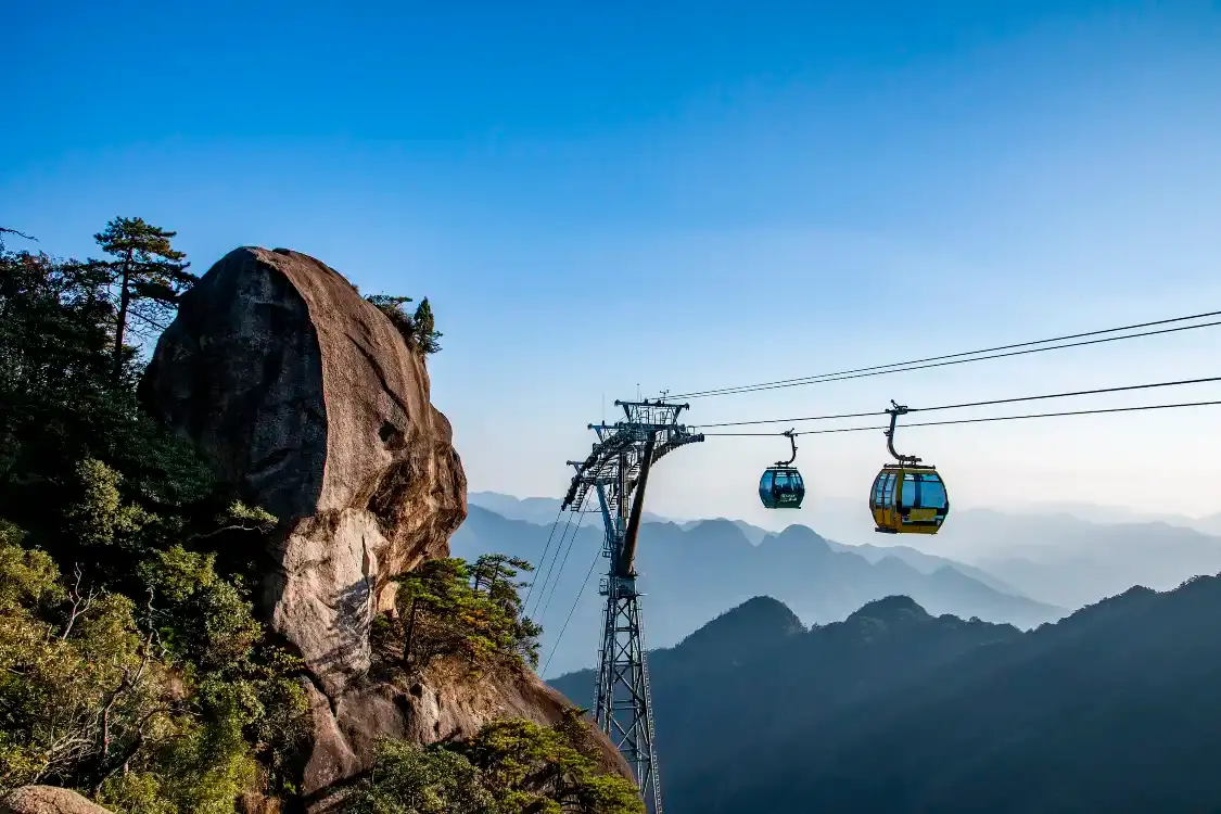 Các khách sạn gần Sanqing Mountain Jinsha Cableway