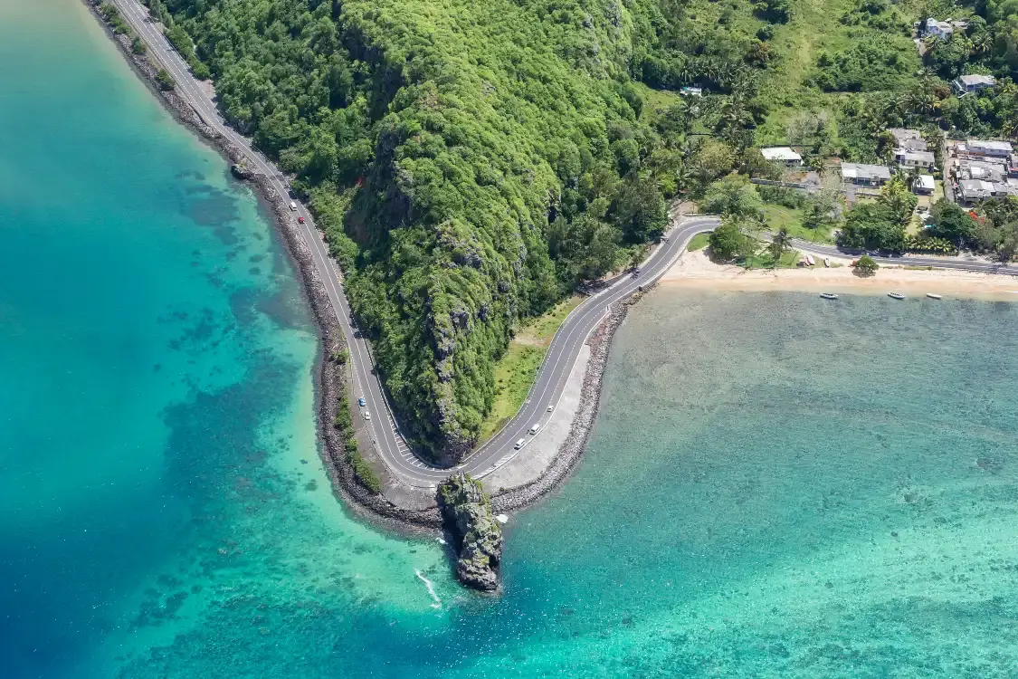 Hotels near Baie du Cap