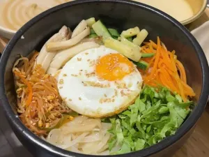 다낭 고기굽는 남자
