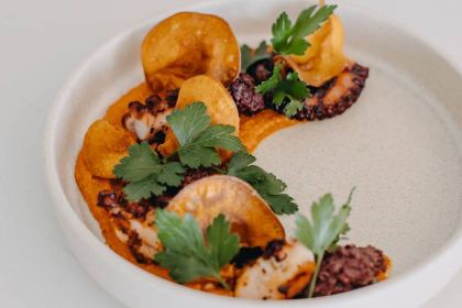 Little Bay Bar & Eatery