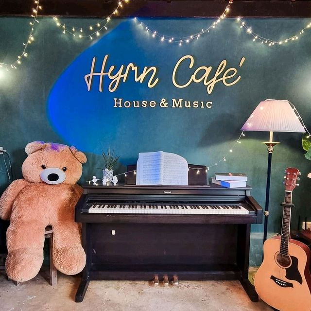 Hymn Cafe House & Music 