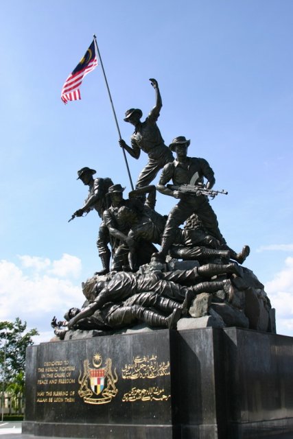 National Monument Travel Guidebook Must Visit Attractions In Kuala Lumpur National Monument Nearby Recommendation Trip Com