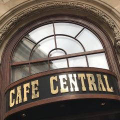 Café Central User Photo
