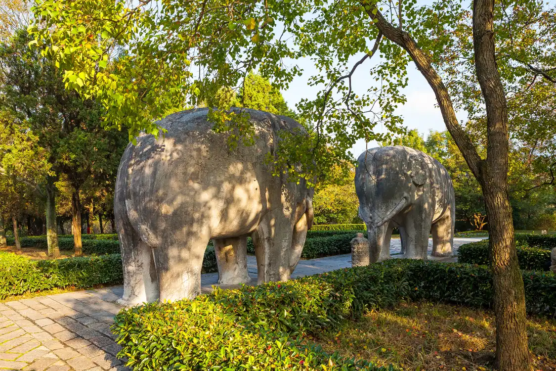 Hotels near Shixiang Road