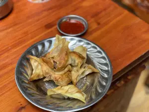 Yibire Steamed Buns Restaurant