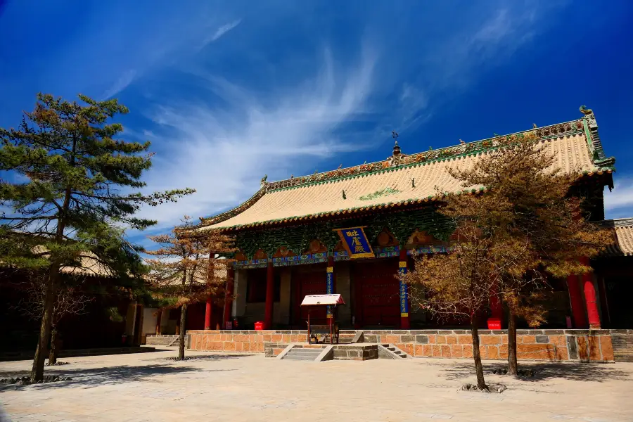 Храм Ци Юнь