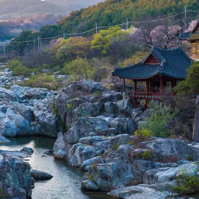 Miryang-Si Villas