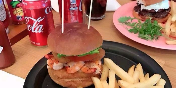 Bun Patty Bun Seoullo Terrace