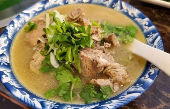 田記蒸碗羊羔肉