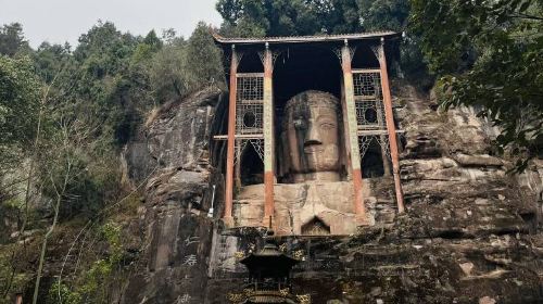 Horn Village Grand Buddha