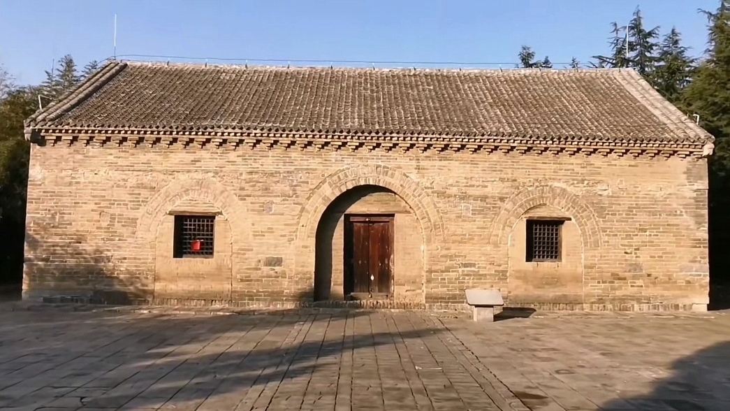 Taishi Que Gates