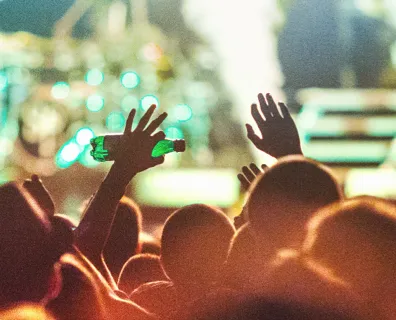 APACHE 207 - ARENA TOUR