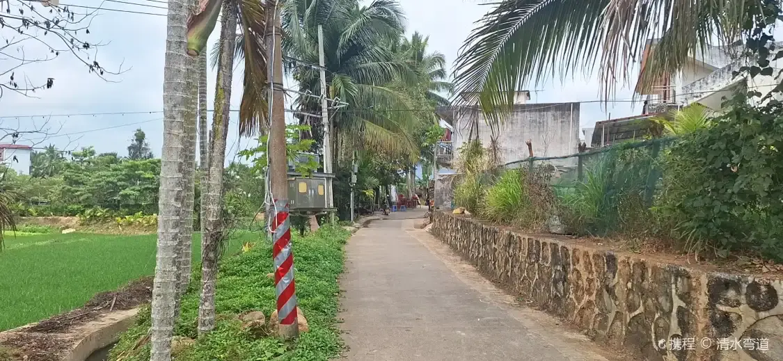 Hotels near Fanmao Li Village