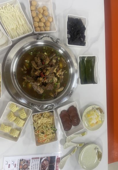 王阿宝牛骨火锅(通榆店)