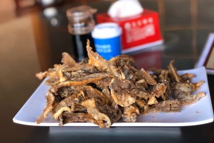 SHE HUI ZHU YI NONG GU XIAO YUAN