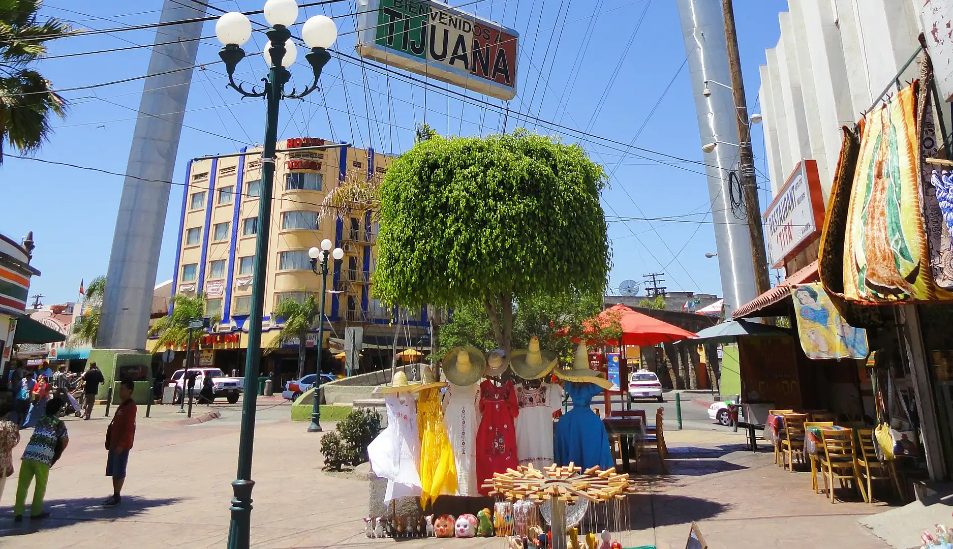 Hotels near Avenida Revolucion