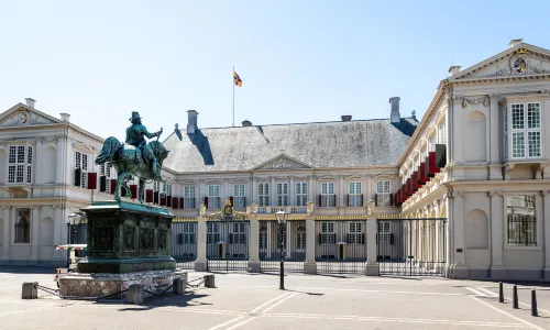 Noordeinde Palace