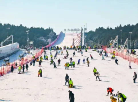 Dajingshan Mountain Ski Resort
