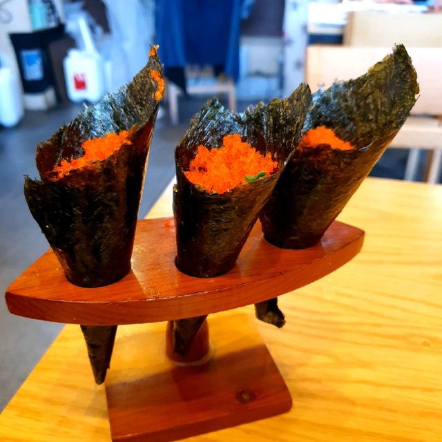 입맛 딱 사로잡는 초밥맛집 '스시긴'