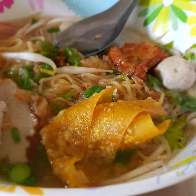 ร้านเย็นตาโฟขึ้นชื่อ