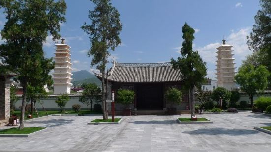 等覺寺位於雲南省大理白族自治州巍山彝族回族自治縣巍山古城東北