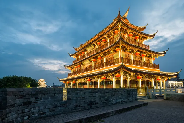 Отели рядом с достопримечательностью «»