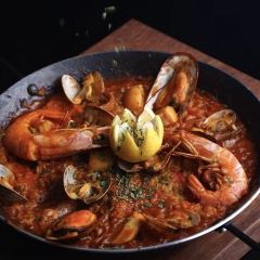 Ole Spanish Tapas Bar & Restaurant 여행 사진