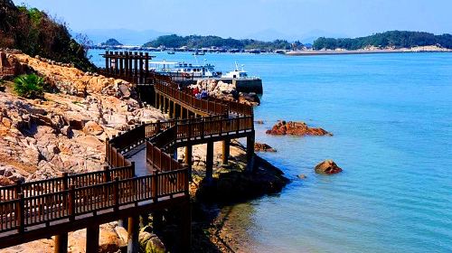 Dongshan  Fengdong Rock Scenic Area