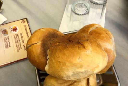 Tarihi Sultanahmet Koftecisi Selim Usta User Photo