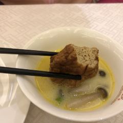 崇宁堡温泉酒店自助午餐 User Photo