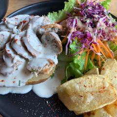 Dyen Sabai Restaurant and Bar User Photo