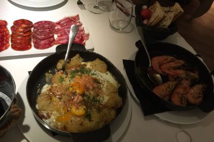 9 Nine Restaurant at North Bellingham Golf Course