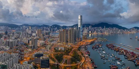 走港珠澳大橋+香港太平山頂+星光大道一日遊|獨立包車上門接送