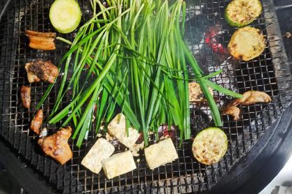 巨龙特色火盆烧烤