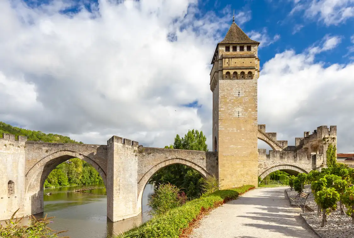 Hotel dekat Pont Valentre