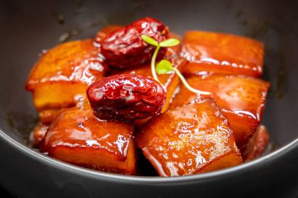 WATERSIDE DINNING HALL