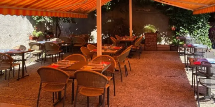 克萊蒙費朗維爾餐廳中心