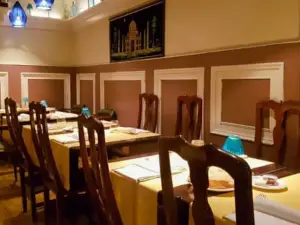 Taj Mahal Restaurant