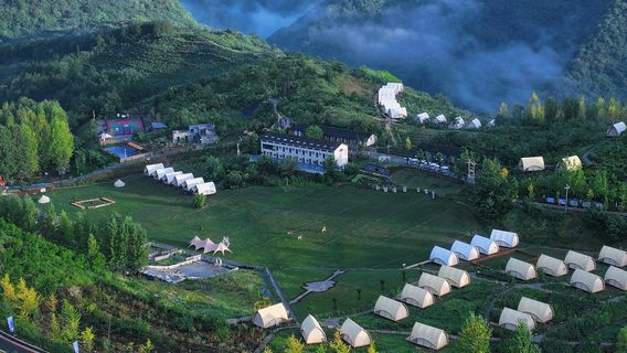 Fairy Tale Valley Sky Ranch