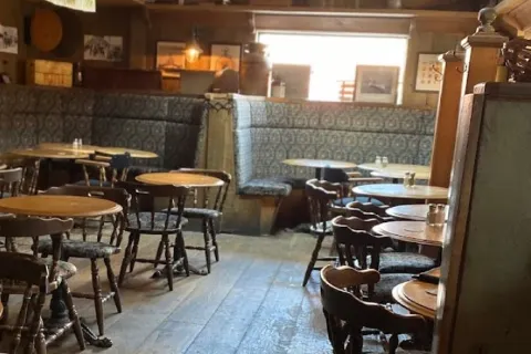 Patty's Pub