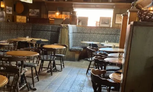 Patty's Pub
