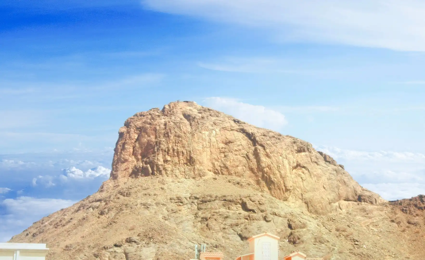 Hotels near Jabal Al Nour